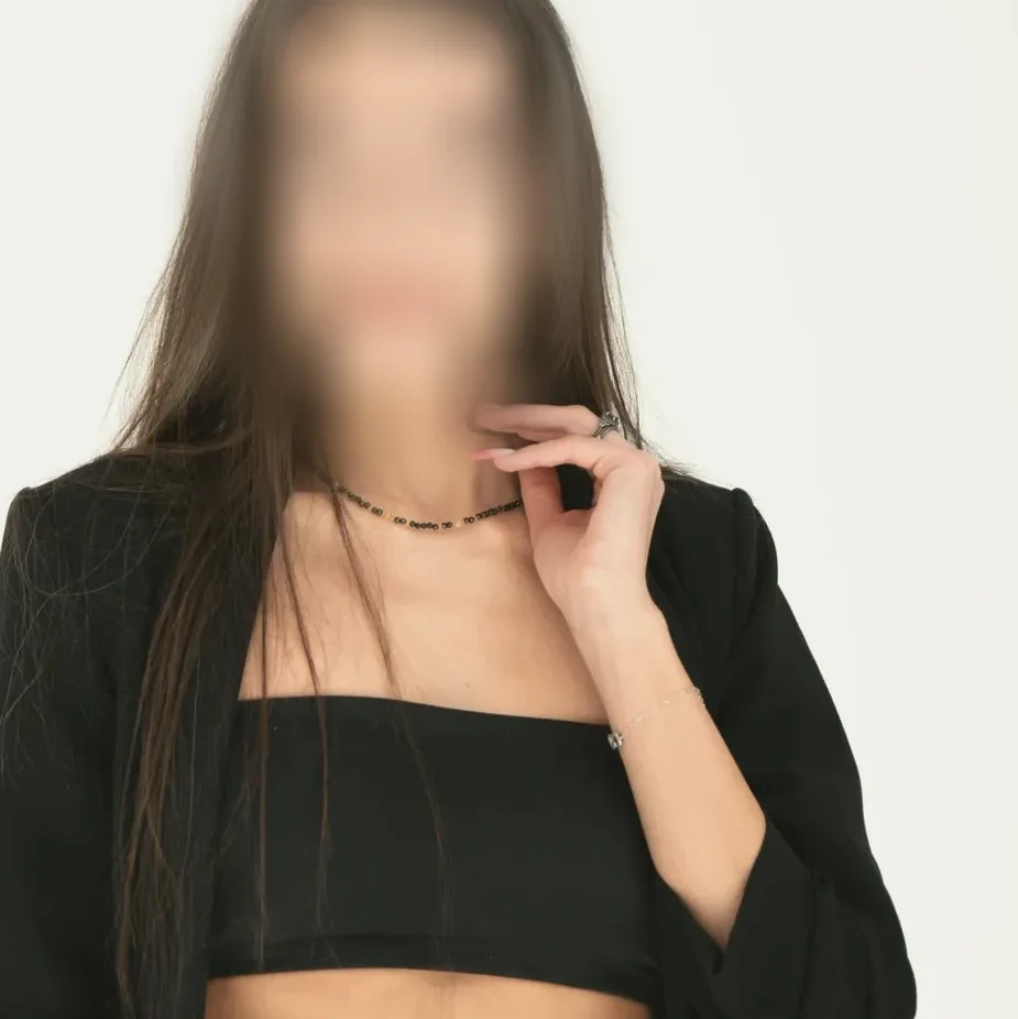 Gizem, 28