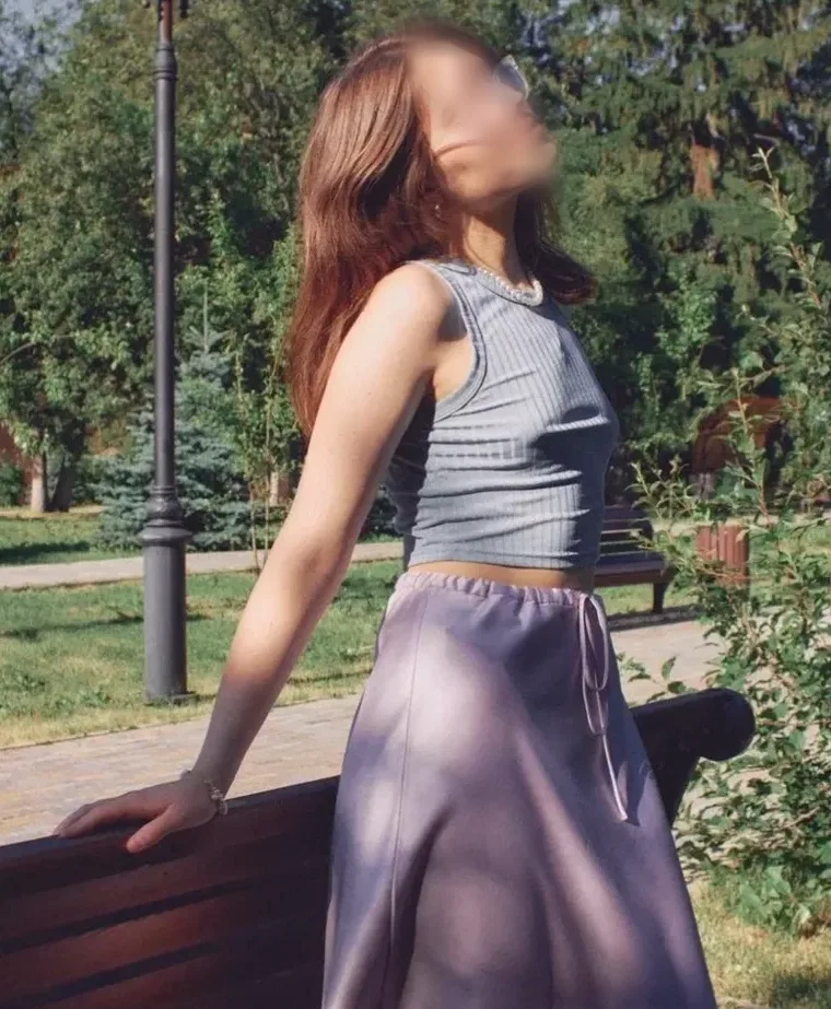 Maja, 21